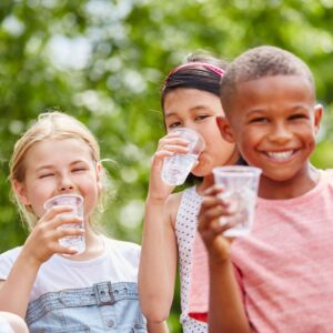 kids drinking water